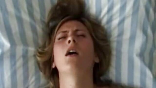 Une infirmière rousse streaming film porno complet séduit un jeune patient